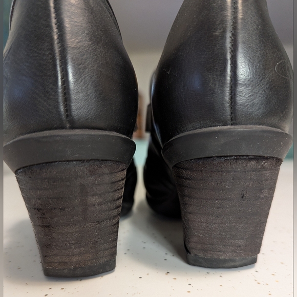 Fluevog 8W, Faith (Hopefuls) 2017, EUC - Picture 4 of 9
